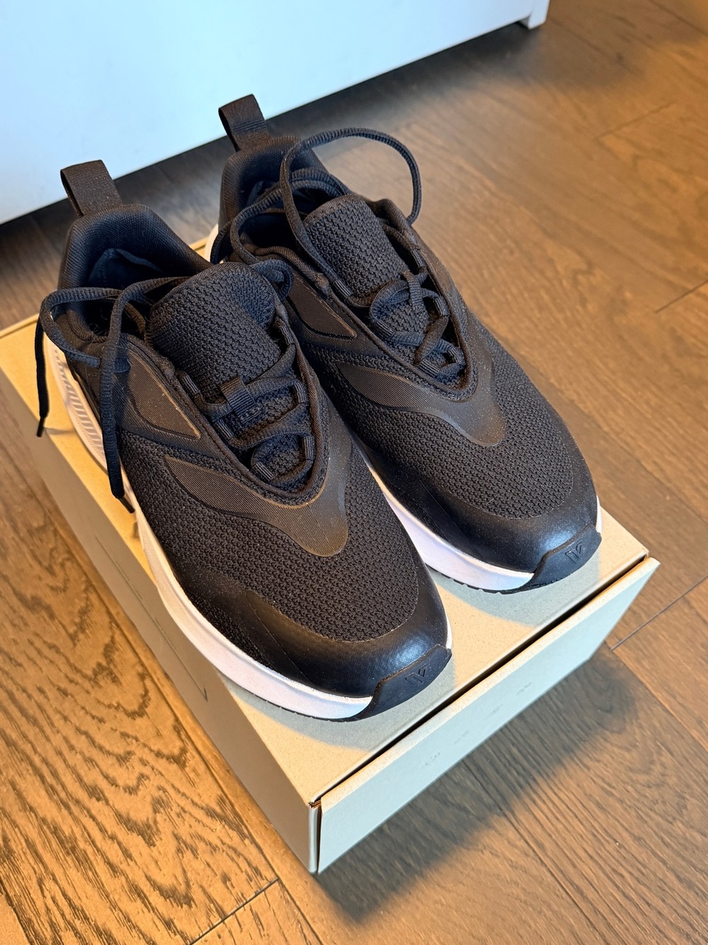 Vessi Black and White Men's Sneakers